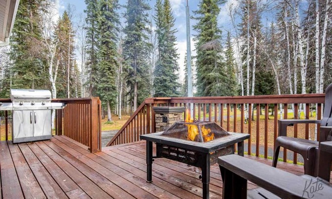 Badger House | Enchanting North Pole Escape with Aurora Views & Spa