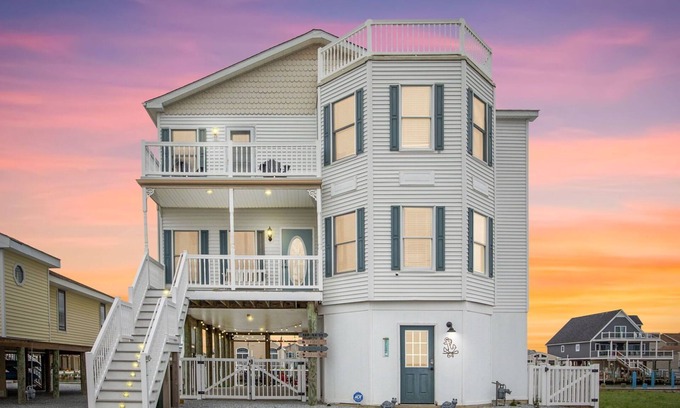 Tuckerton Beach House | Relaxing Retreat in Tuckerton with Top-Rated Amenities