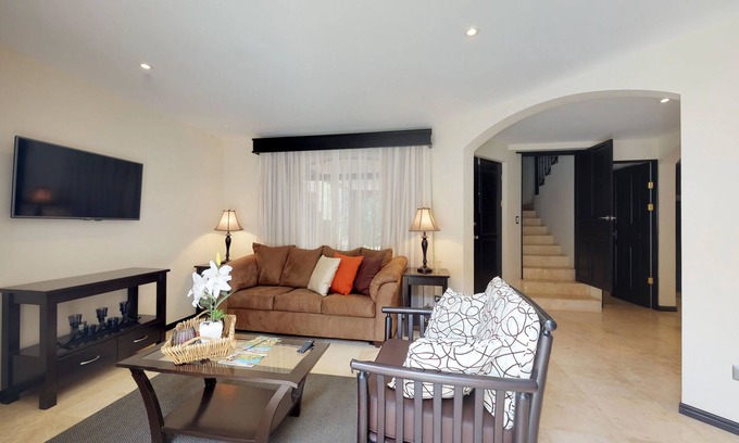 El Ocotal Apartment | Tranquil Condos with Pool Near Town & Beach - 10/10 Rating