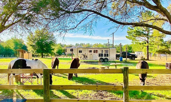 Harold RV Rental | Tranquil RV Spot with Scenic Trails & Family-Friendly Amenities