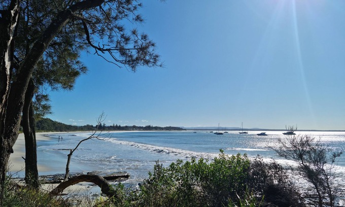 Vincentia House | Unwind on Orion Beach: Perfect Winter Getaway Awaits