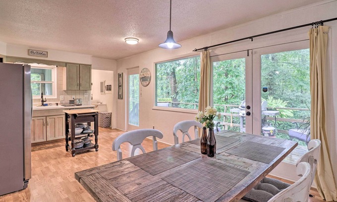 Pisgah Forest Cottage | Tranquil Pisgah Forest Cottage with Cozy Fire Pit Awaits