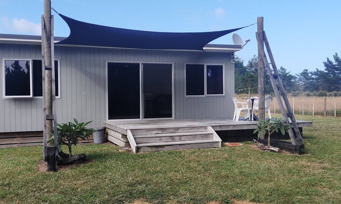 Houhora House | Serene Private 1-Bedroom House in Scenic Countryside