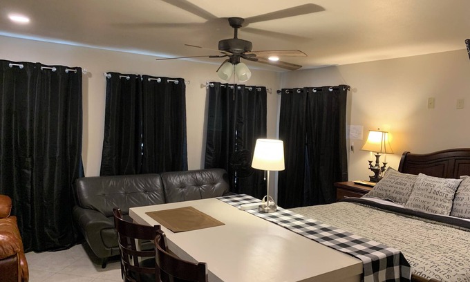 Brownsville Apartment | Serene Private Studio #2 with Spa and Breakfast Included