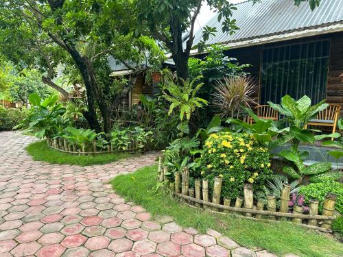 Ninh Binh House | Idyllic Oceanfront Homestay with Pool and Spa Amenities
