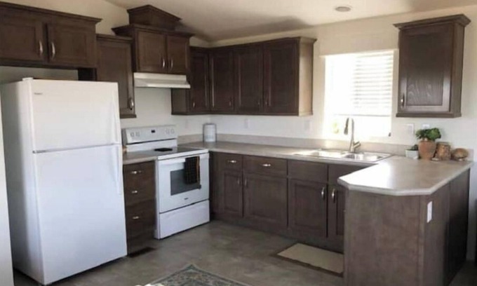 Rimrock House | Idyllic Peaceful Retreat Home - Pet and Child Friendly Stay