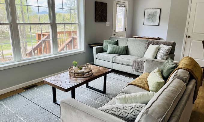 Old Fort Cabin | Serene Mountain Retreat Near Downtown & Breweries