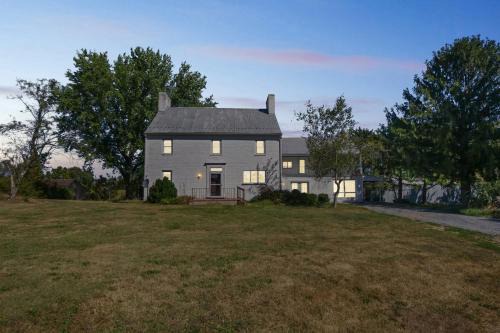 Martinsburg House | Peaceful Retreat with Scenic Surroundings home