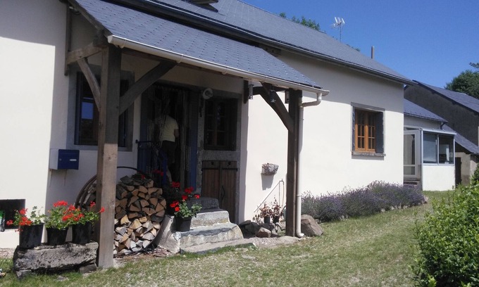 Glux-en-Glenne Other | Serene Rural Retreat with Pool and Spectacular Views
