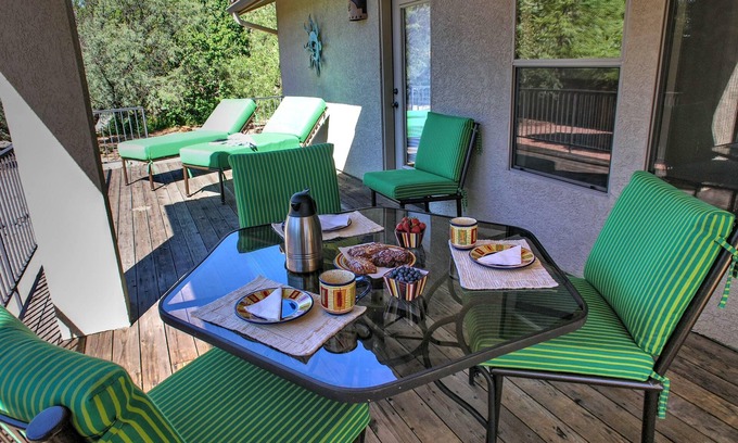 Oak Creek House | Tranquil Sedona Retreat with Private Hot Tub & Pet-Friendly