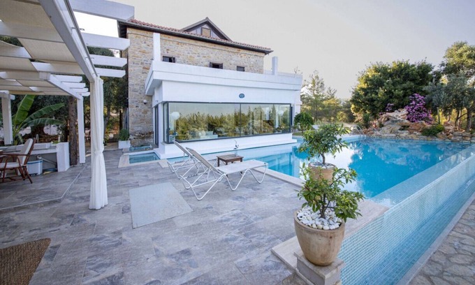 Bodrum Villa | Peaceful Villa with Pool and Garden in Bodrum