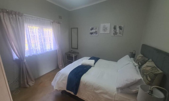 Drummond Apartment | Cozy Peacevale Three Trees Stay - Perfect for Families