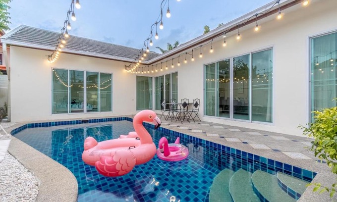 Nong Prue Villa | Relaxing Peacock Pool Villa with Hot Tub & Pet-Friendly Stay