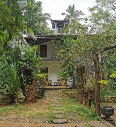 Sevanagala Cabin | Eco-Friendly Getaway at Peacock Riverside Lodge - 10/10 Rated