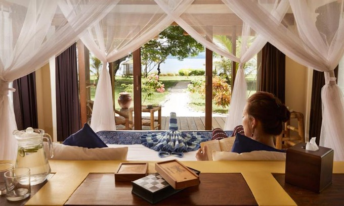 P. Gili Asahan Resort | Beachfront Pearl Beach Resort Gili Asahan with Spa & Dining