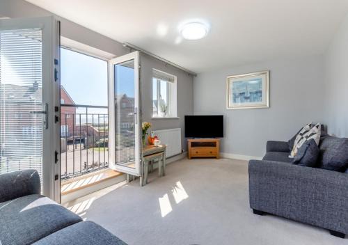 Felixstowe House | Pebble Beach - Felixstowe