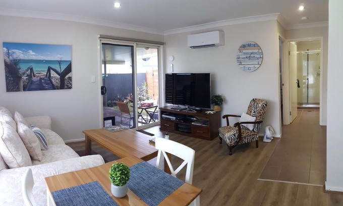 Little Mountain House | Exceptional Ocean View at Pebbly Creek - 4-Star Stay