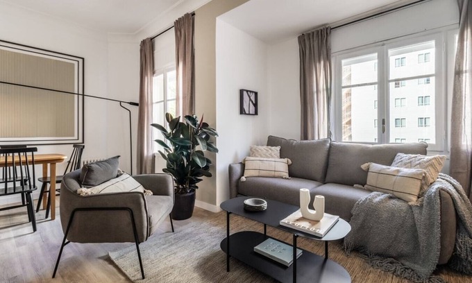 Hispanoamerica Apartment | Pet-Friendly 3-Bedroom Retreat in Hispanoamérica