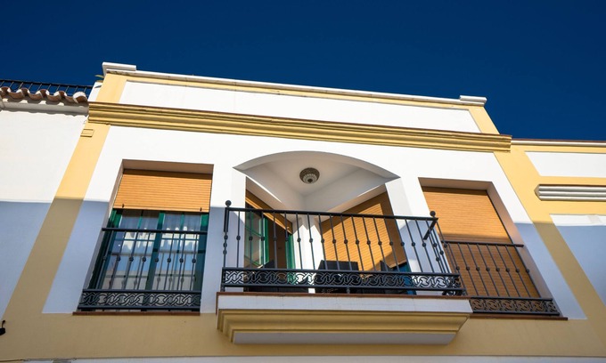 Nerja City Centre House | Pedro Carlos House: Oceanfront Retreat with Perfect Score