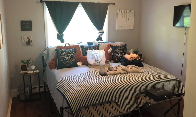 Peekskill House | Discover Walkable Peekskill: Perfect Spot for NYC Adventures
