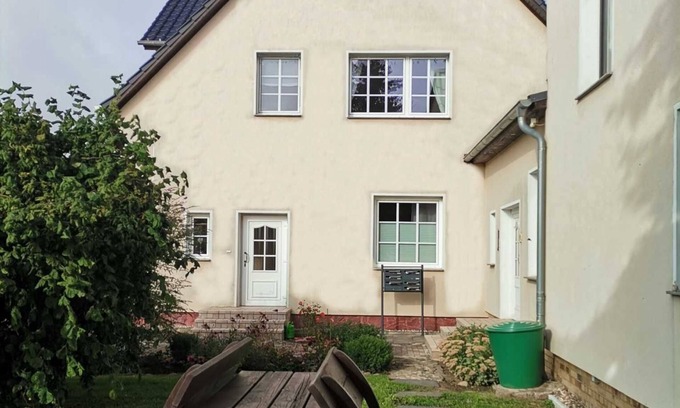 Volschow Apartment | Ocean View Holiday Apartment at Peene Alte Schule Völschow