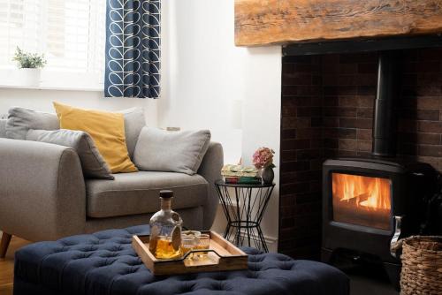 Belford House | Exceptional Peewit Cottage: Child-Friendly Retreat