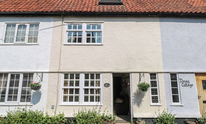 Kelsale Cottage | Family-Friendly Peggotty's: Character Cottage in Saxmundham
