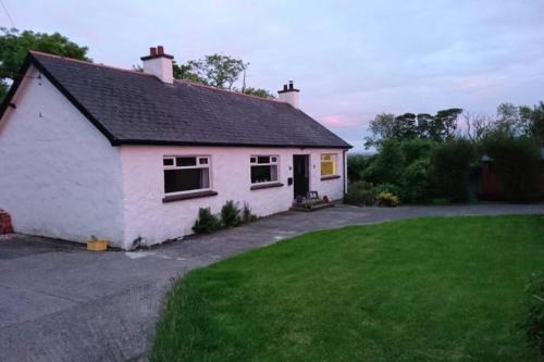 Ballycastle House | Discover Peggys Escape: Highly Rated & Family Friendly