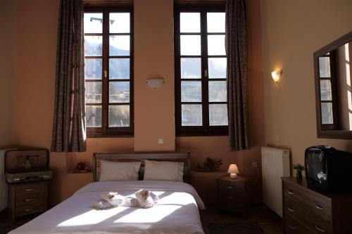 Konitsa House | Exceptional Peklaritiko Steki: Family-Friendly Retreat
