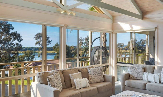 Merimbula Cabin | Pelican Lake House: 4 Bedroom, Pet-Friendly Retreat