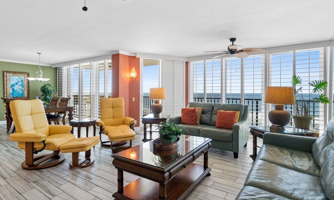Thomas Drive Condo | Pet-Friendly Pelican Walk 506: Oceanfront Paradise Awaits