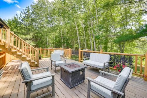 Pembine House | Pembine Cabin with Expansive Yard, Fire Pit and Grill!