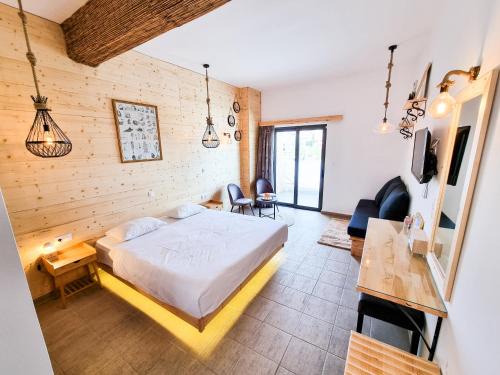 Ialyssos Hotel | Pet-Friendly Penélope Hotel with Ocean View & Pool