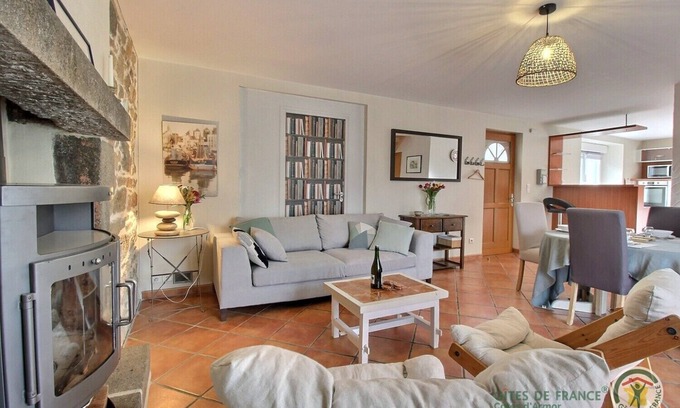 Plouaret House | Family-Friendly Stay at Pen Ar Ham - Plouaret