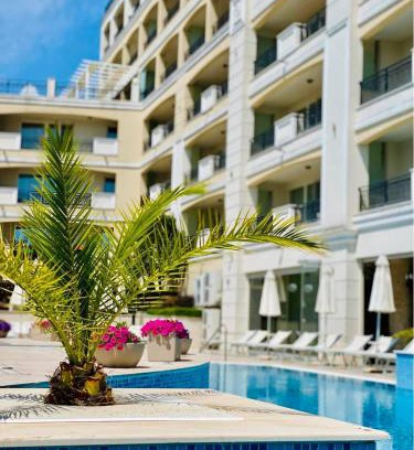 Pomorie Apartment | Elegant Penelopa Palace Apart Hotel & Spa with Ocean Views