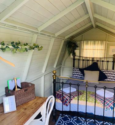 St. Newlyn East Bed & Breakfast | Oceanfront Penhallow House Glamping Retreat - Guest Rated 8.7