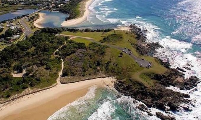 Hastings Point House | PENINSULA 9 - Beachfront Townhouse