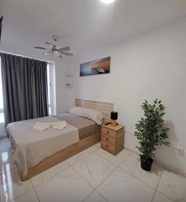 Alicante House | Cozy Habitación Cerdà 112 with Great Guest Reviews