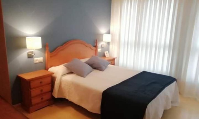 San Vicente de la Sonsierra House | Budget-Friendly Stay at Pensión San Vicente for Families
