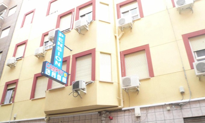 Area Metropolitana de Murcia House | Budget-Friendly Stay at Pensión Campoy - Perfect for Families