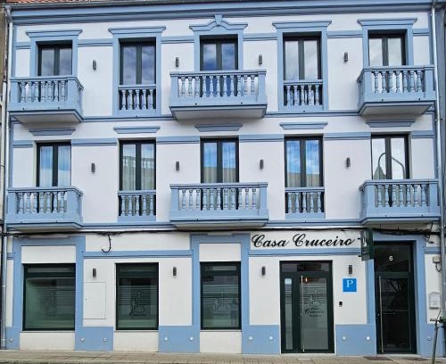 Arzua House | Child-Friendly Pensión Casa Cruceiro - Guest Rated 9.6/10