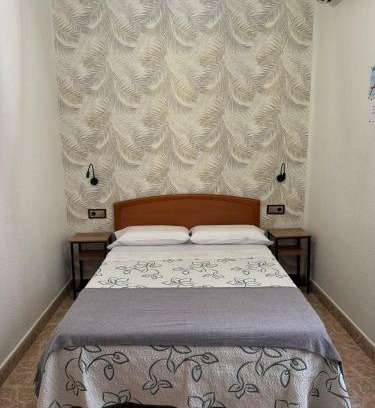 Arapiles House | Family-Friendly Stay at Pensión Numancia - Rated 9/10!