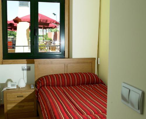 Catasol Hotel | Oceanfront Retreat at Pensión Pousada Chiquitin