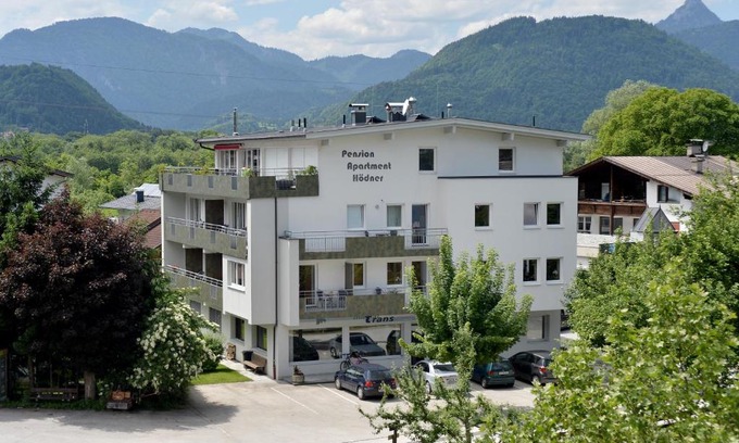 Ebbs Apartment | Pet-Friendly Pension Apartment Hödner with 9/10 Guest Rating