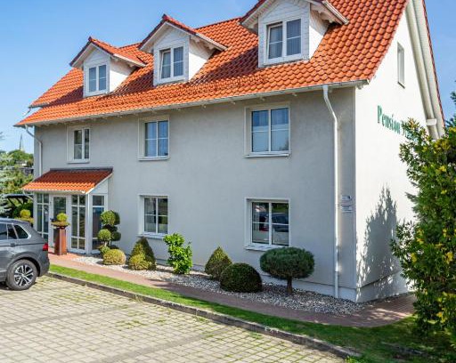 Bergen auf Ruegen House | Pet-Friendly Pension Bergen: Family-Friendly Getaway