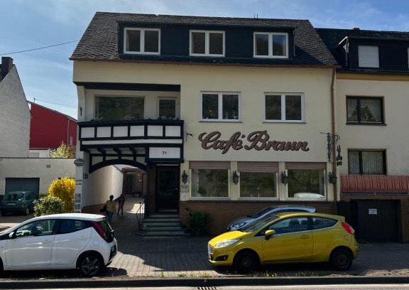 Loef Apartment | Comfortable Stay at Pension Cafe Braun - Rated 7.2/10