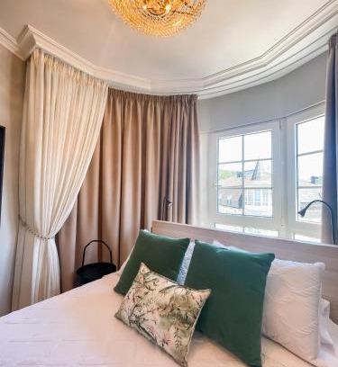 Caldas de Reis House | Top-Rated PENSIÓN CALDEA: Spa, Breakfast & Family Friendly