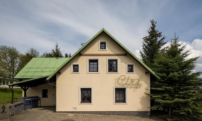 Strazne Apartment | Guest-Rated Pension Cirf: Ideal for Families and Kids