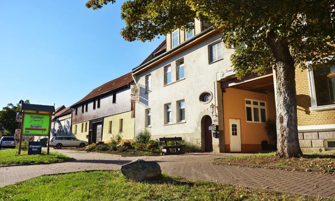 Westerhausen House | Comfortable Pension Damköhler: Family-Friendly Retreat