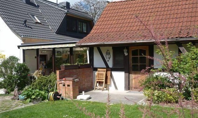 Grubenhagen Apartment | Ocean View Retreat at Pension Drews - Family-Friendly Stay